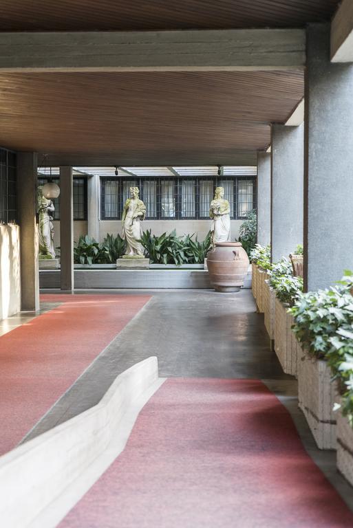 Dante Suite Private Parking Bologna Bagian luar foto
