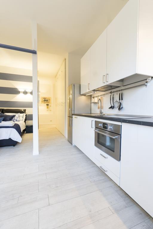 Dante Suite Private Parking Bologna Bagian luar foto