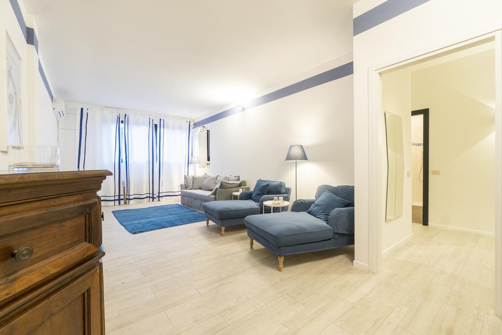 Dante Suite Private Parking Bologna Bagian luar foto