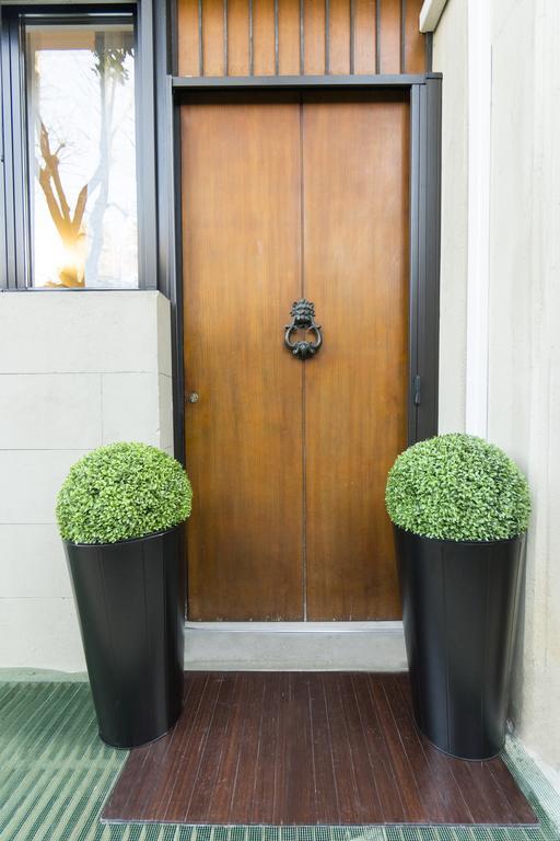 Dante Suite Private Parking Bologna Bagian luar foto